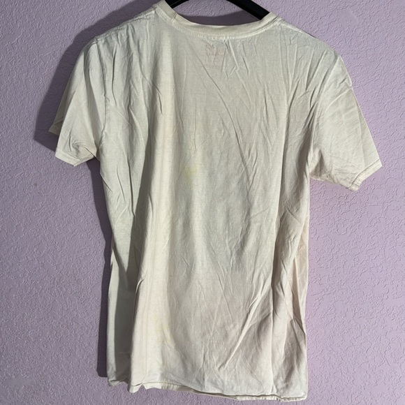 Whitney Houston Graphic Tee Shirt - Picture 4 of 5